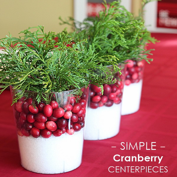 diy-3-tiny-christmas-tabletop-placeholders3-centerpiece