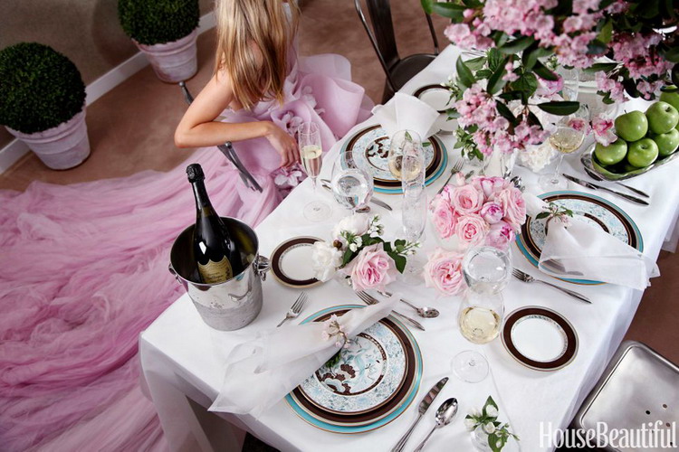 home-romantic-tablescapes-in-valentines-day3