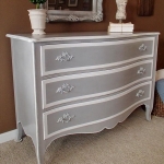 antique-chest-of-drawers-makeup9