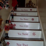 christmas-stair-steps-decoration6.jpg