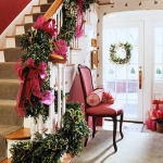 christmas-stairs-decoration2-3.jpg