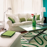 colorful-details-in-livingroom1-2.jpg