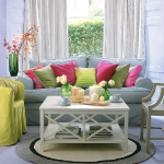 colorful-details-in-livingroom2-2.jpg
