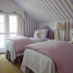 combo-frosted-purple-and-white-in-bedroom8-6.jpg