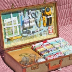 crafty-suitcase-ideas4-7.jpg