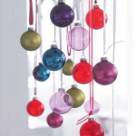 creative-decor-from-christmas-balls10-7