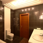 creative-lighting-ceiling-bathroom2.jpg