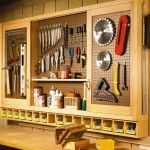 creative-organizing-things-with-pegboard8-4