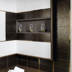creative-storage-in-bathroom-niche14.jpg