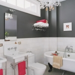 dark-tone-in-bathroom1-2.jpg