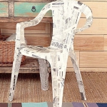 diy-decoupage-furniture-from-old-newspapers2-4