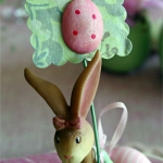 easter-rose-and-green-table-setting-bunnies6.jpg