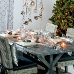 fashionable-table-set-for-xmas-country3.jpg