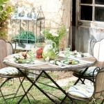 french-summer-outdoor-table-set8.jpg