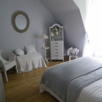 french-women-bedroom-creative27-2.jpg