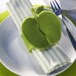 green-apple-fan-theme-on-plates3.jpg