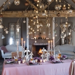 hanging-ny-decor-over-table12.jpg