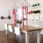 hanging-ny-decor-over-table25.jpg