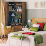 home-office-in-bedroom-maxi5.jpg