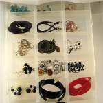 how-to-organize-jewelry-drawer-divider6.jpg