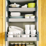 kitchen-storage-solutions-pull-out10-2.jpg