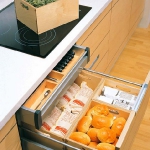 kitchen-storage-solutions-pull-out2-6.jpg