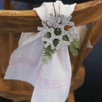 new-year-decorations-from-pine-branches-chair3.jpg