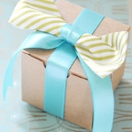 new-year-gift-wrapping-themes9-5.jpg