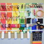 pegboard-in-homeoffice-and-craftrooms-decor1-8