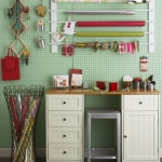 pegboard-in-homeoffice-and-craftrooms1-2