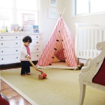 play-tents-in-kidsroom1-10.jpg