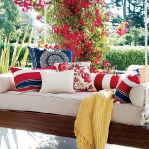 porch-swing-and-hanging-sofa-style1-2.jpg