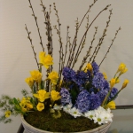 pussy-willow-and-flowers-beautiful-centerpiece7-4