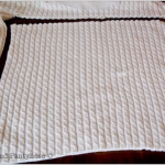 recycled-sweater-pillows-diy2-4.jpg