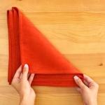 shaped-napkins-step-by-step4-3.jpg