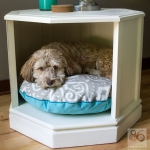 simple-diy-ideas-small-doggie-beds-in-nightstand3