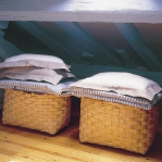 smart-storage-in-wicker-baskets-bedroom8.jpg