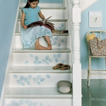 stair-riser-and-steps-decorating-stenciling2.jpg