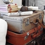 suitcase-and-trunk-as-bedside-table2-15.jpg