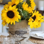 sunflowers-centerpiece-decorating-ideas-vase1-1