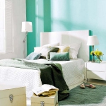turquoise-wall-in-bedroom3.jpg
