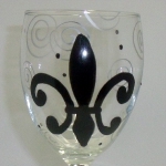 wine-glass-painting-inspiration-fleur-de-lis2.jpg