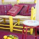 yellow-accents-in-interior-details7.jpg