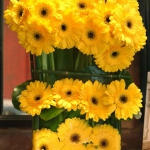 yellow-flowers-centerpiece-ideas-solo1.jpg